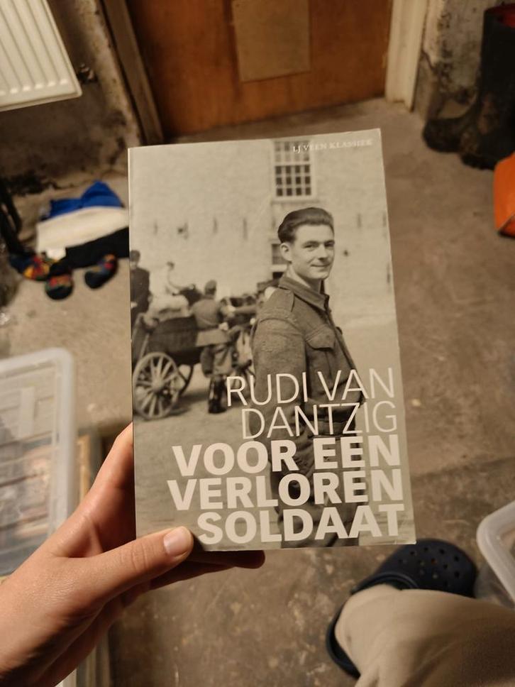 Rudi van Dantzig - Voor een verloren soldaat, Boeken, Literatuur, Zo goed als nieuw, Ophalen of Verzenden