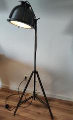 Vloerlamp Amroha (Coco Maison), Huis en Inrichting, Lampen | Vloerlampen, Ophalen, Zo goed als nieuw, 150 tot 200 cm