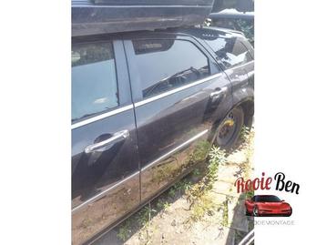 Portier 4Deurs links-achter van een Chrysler 300 C (PXR) beschikbaar voor biedingen