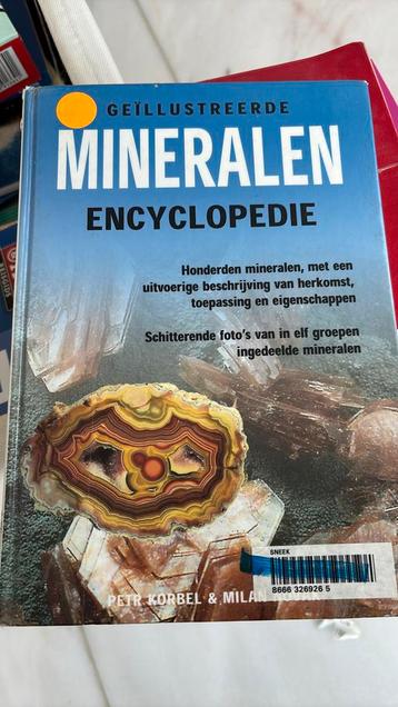 P. Korbel - Geillustreerde Mineralen encyclopedie beschikbaar voor biedingen