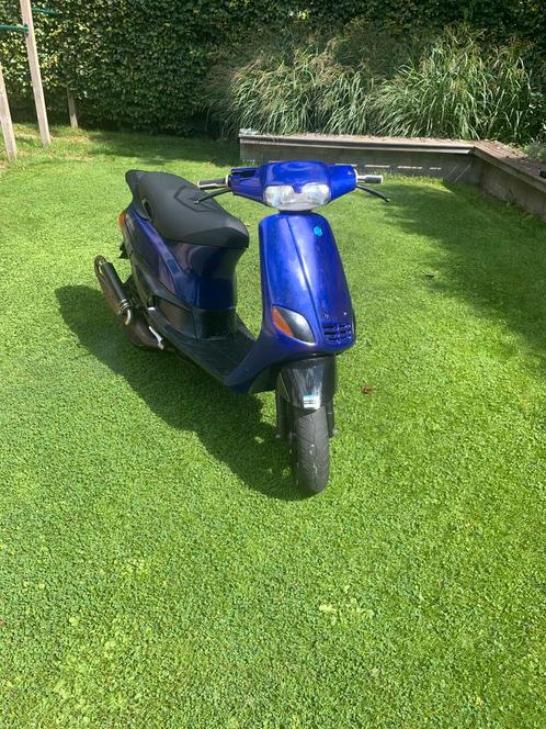 Piaggio zip type 3 70cc, Fietsen en Brommers, Scooters | Piaggio, Zo goed als nieuw, Zip, Tweetakt, Ophalen