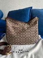 Coach schoudertas signature bruin., Sieraden, Tassen en Uiterlijk, Tassen | Schoudertassen, Ophalen, Zo goed als nieuw, Bruin