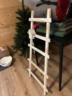 Decoratieve ladder, Doe-het-zelf en Verbouw, Ladders en Trappen, Ophalen, Zo goed als nieuw, Minder dan 2 meter