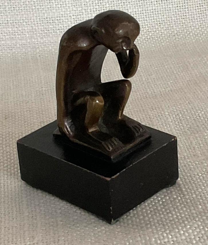 Prachtig antiek bronzen beeldje van een aap, Antiek en Kunst, Kunst | Beelden en Houtsnijwerken, Ophalen of Verzenden