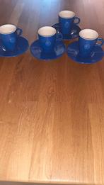 Douwe egberts kop en schotels 4 totaal blauw, Huis en Inrichting, Ophalen, Porselein, Overige stijlen, Kop(pen) en/of Schotel(s)