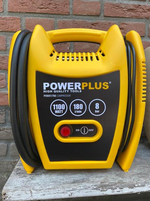 Draagbare compressor met luchtpistool en ventielen, Doe-het-zelf en Verbouw, Compressors, Zo goed als nieuw, 6 tot 10 bar, Minder dan 25 liter