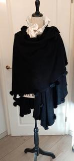 Zwarte cape,stola met bont, Verzenden, Zo goed als nieuw, Maat 46/48 (XL) of groter, Sjaal