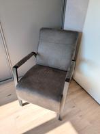 Industriële fauteuil met metalen frame, grijs leer, Huis en Inrichting, Ophalen, 75 tot 100 cm, Zo goed als nieuw, Metaal