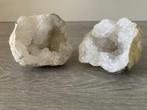 Geode Bergkristal 335 gram, Verzamelen, Mineralen en Fossielen, Ophalen of Verzenden, Mineraal