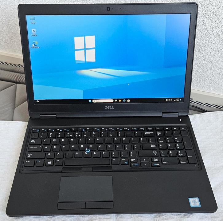 Dell Latitude 5590 i5 15.6 Inch 8-De Gen  Win 11 Lader, Computers en Software, Windows Laptops, Gebruikt, 15 inch, SSD, 2 tot 3 Ghz