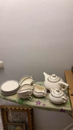 Antiek theeservies, Ophalen