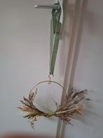 Decoratieve droogbloemen ring, Ophalen of Verzenden, Zo goed als nieuw