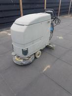 Nilfisk schrob/ zuigmachine ca 530, Doe-het-zelf en Verbouw, Reinigingsmachines, Ophalen, Gebruikt