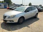 Lancia Delta 1.4-16v Argento 2010, Auto's, Lancia, Voorwielaandrijving, 65 €/maand, Gebruikt, 1295 kg