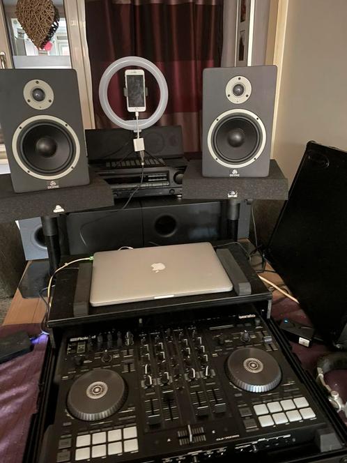 Roland 707 DJ controller en alle andere benodigdheden, Muziek en Instrumenten, Dj-sets en Draaitafels, Zo goed als nieuw, Overige merken
