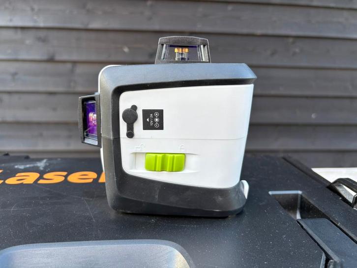 Laserliner Superplane-laser 3G Pro, Doe-het-zelf en Verbouw, Meetapparatuur, Zo goed als nieuw, Ophalen