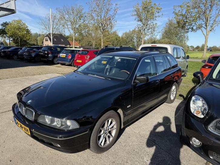 BMW 5 Serie Touring 525i Edition (bj 2002, automaat), Auto's, BMW, Bedrijf, Te koop, 5-Serie, ABS, Airbags, Airconditioning, Alarm