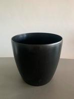 Grote Zwarte Bloempot - Stijlvol & Ruim, Kunststof, Gebruikt, 40 cm of meer, Rond