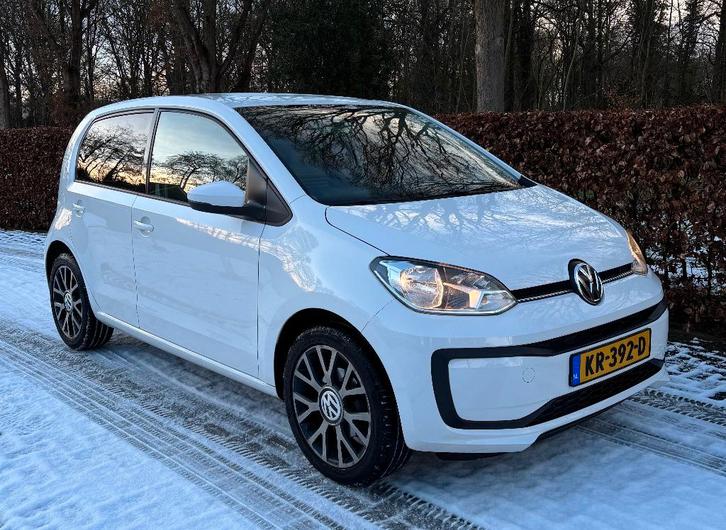 Volkswagen move up! | 2016 | 88.369 km | APK tot 12-2026, Auto's, Volkswagen, Particulier, up!, Airbags, Airconditioning, Bluetooth