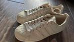 Adidas sneakers nieuw mt 38, Kleding | Dames, Schoenen, Ophalen of Verzenden, Nieuw, Beige, Sneakers of Gympen