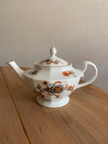 Theepot Petrus Regout - Decoratief beschikbaar voor biedingen