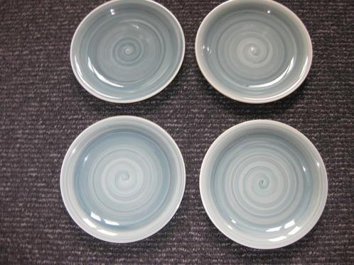 borden, Huis en Inrichting, Keuken | Servies, Zo goed als nieuw, Bord(en), Overige stijlen, Porselein, Ophalen