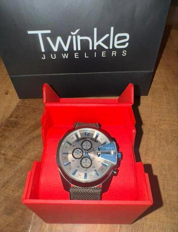 Diesel Mega Chief DZ4500 Heren Horloge 51mm beschikbaar voor biedingen