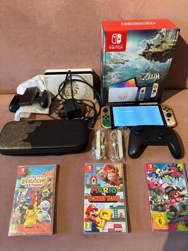 Nintendo Switch OLED Zelda + Pro Controller + 3 Games, Spelcomputers en Games, Spelcomputers | Nintendo Switch, Zo goed als nieuw