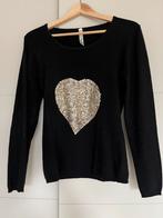 Zwart truitje met goud glitter hart mt S, Ophalen of Verzenden, Zo goed als nieuw, Zwart, Lange mouw