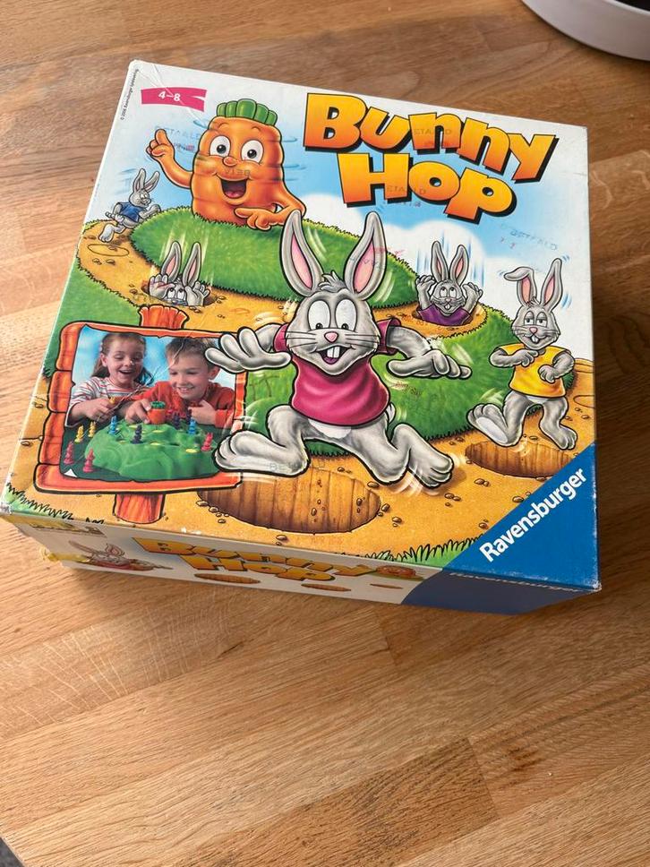 Bunny Hop Bordspel, Hobby en Vrije tijd, Gezelschapsspellen | Bordspellen, Gebruikt, Drie of vier spelers, Ophalen of Verzenden