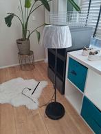 Vloerlamp gratis, Huis en Inrichting, Ophalen, Zo goed als nieuw, 150 tot 200 cm