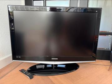 Samsung TV 40 inch beschikbaar voor biedingen