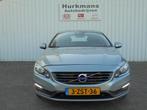 Volvo V60 T3 150PK AUTOMAAT 1e EIG NL-AUTO NAVI, Automaat, Stof, Zwart, 4 cilinders