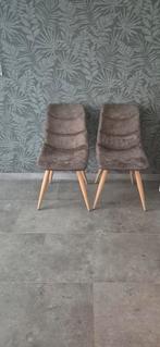 2 mooie nette stoelen, Ophalen, Zo goed als nieuw, Twee