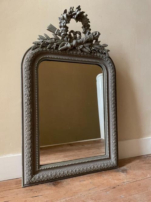Frans Spiegelmet Kuif Louis Philippe, Antiek en Kunst, Antiek | Spiegels, 50 tot 100 cm, Minder dan 100 cm, Ophalen