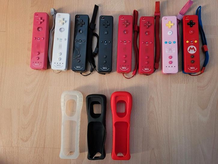Verschillende wii motion plus controllers, Spelcomputers en Games, Games | Nintendo Wii, Zo goed als nieuw, Overige genres, 3 spelers of meer