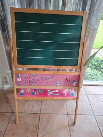 Schoolbord met twee zijden, klok en alfabet incl accessoires beschikbaar voor biedingen