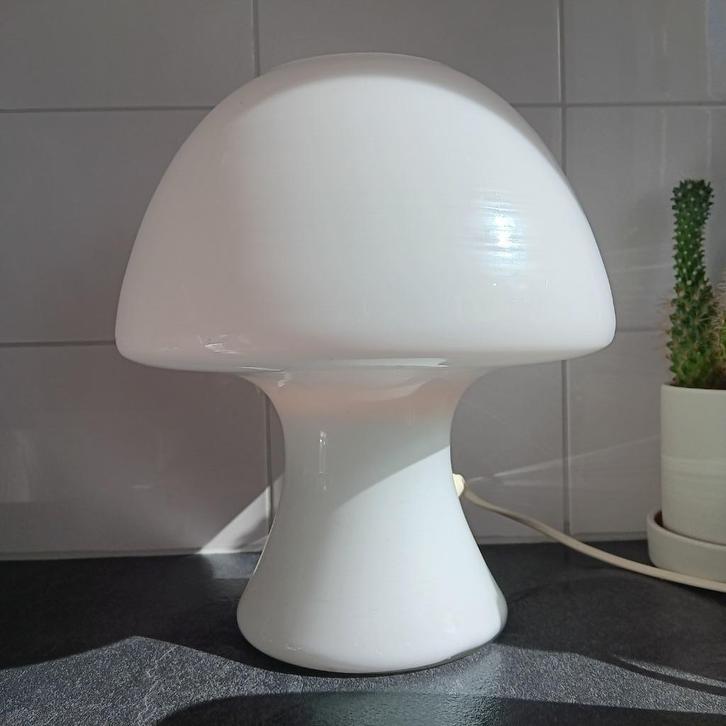 Vintage glazen Franse Funghi tafellamp mushroom lamp 1970, Huis en Inrichting, Lampen | Tafellampen, Gebruikt, Minder dan 50 cm