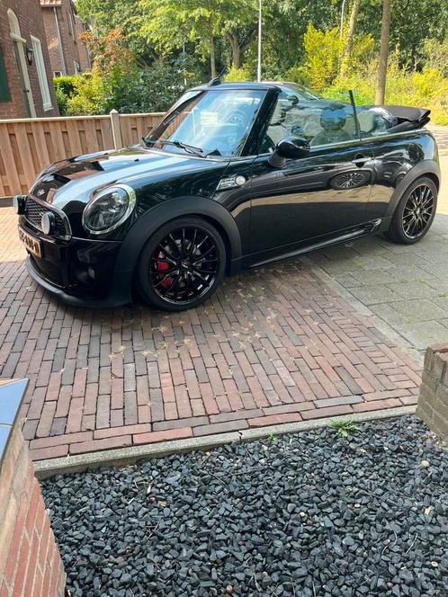 Mini 1.6 John Cooper Works Cabrio 2011 Zwart, Auto's, Mini, Particulier, John Cooper Works, Airbags, Airconditioning, Bluetooth