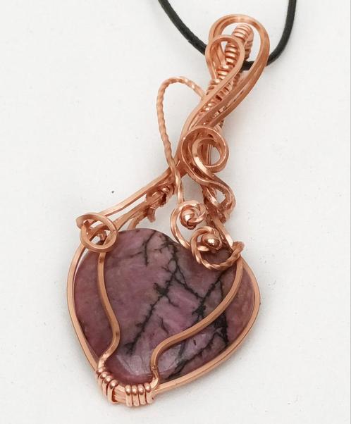 Hanger met rhodoniet, Sieraden, Tassen en Uiterlijk, Edelstenen, Nieuw, Ophalen of Verzenden