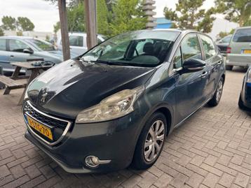 Peugeot 208 AUTOMAAT 1.2 VTI 60KW 5-D 2-TR 2013 EXPORT beschikbaar voor biedingen