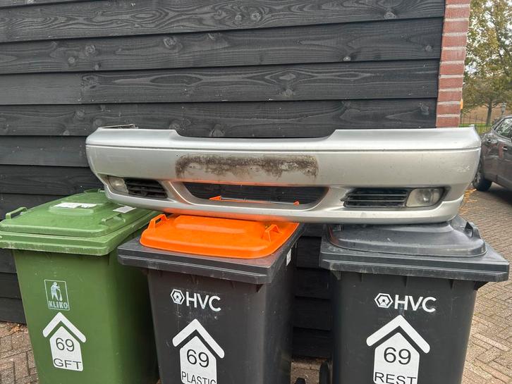 Voorbumper Volvo V70 1998, Auto-onderdelen, Overige Auto-onderdelen, Volvo, Gebruikt, Ophalen