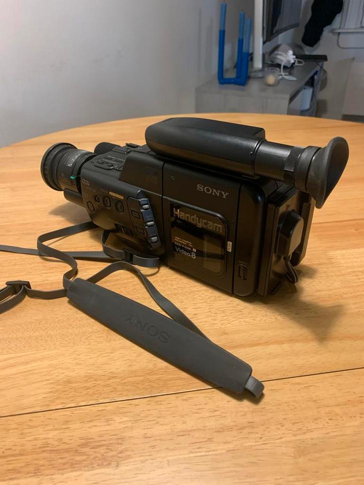 Sony CCD-F335E Handycam - Video 8 Camcorder, Audio, Tv en Foto, Videocamera's Analoog, Camera, 8mm, Verzenden