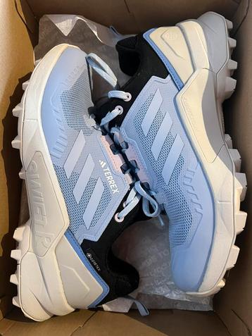  Adidas terrex beschikbaar voor biedingen