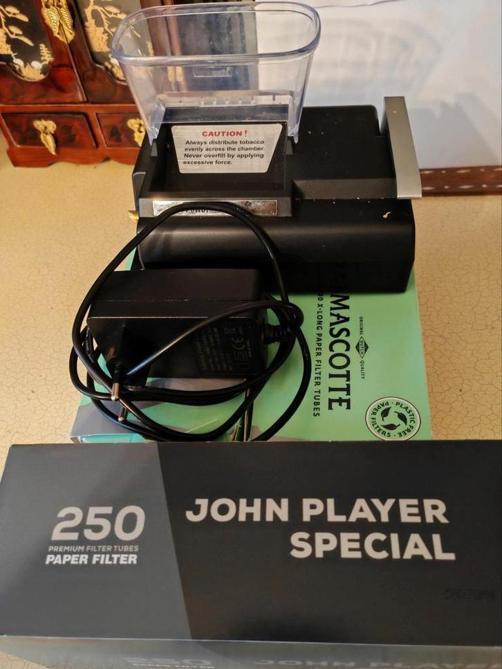 Powermatic 4 automatische sigarettenmaker en hulzen, Verzamelen, Rookartikelen, Aanstekers en Luciferdoosjes, Zo goed als nieuw