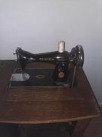 Antieke naaimachine, Antiek en Kunst, Antiek | Naaimachines, Ophalen