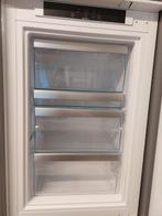 Nieuwe inbouw vrieskast Bauknecht, Nieuw, Minder dan 60 cm, 160 cm of meer, Inbouw