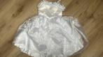 Prinsessen jurk lengte 60 cm breedte 25cm wit met bloemen, Ophalen, Gebruikt, Meisje