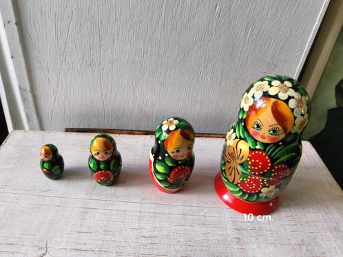 Russische Matroesjka Baboesjka Poppen Set (4 stuks), Antiek en Kunst, Curiosa en Brocante, Ophalen of Verzenden