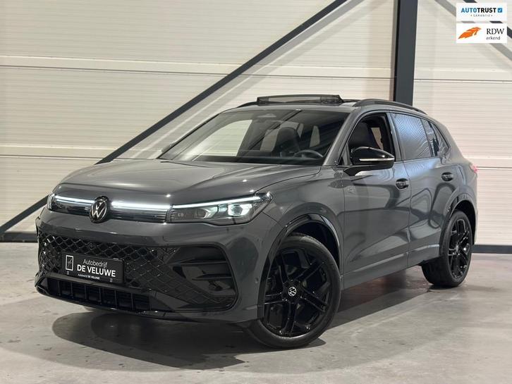 Volkswagen TIGUAN 1.5 eTSI 3x R-Line Panorama H&K HUD Trekha, Auto's, Volkswagen, Bedrijf, Te koop, Tiguan, ABS, Achteruitrijcamera